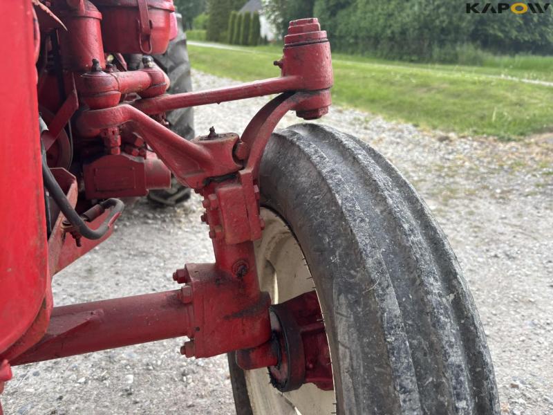 Bungartz T7 tractor 11