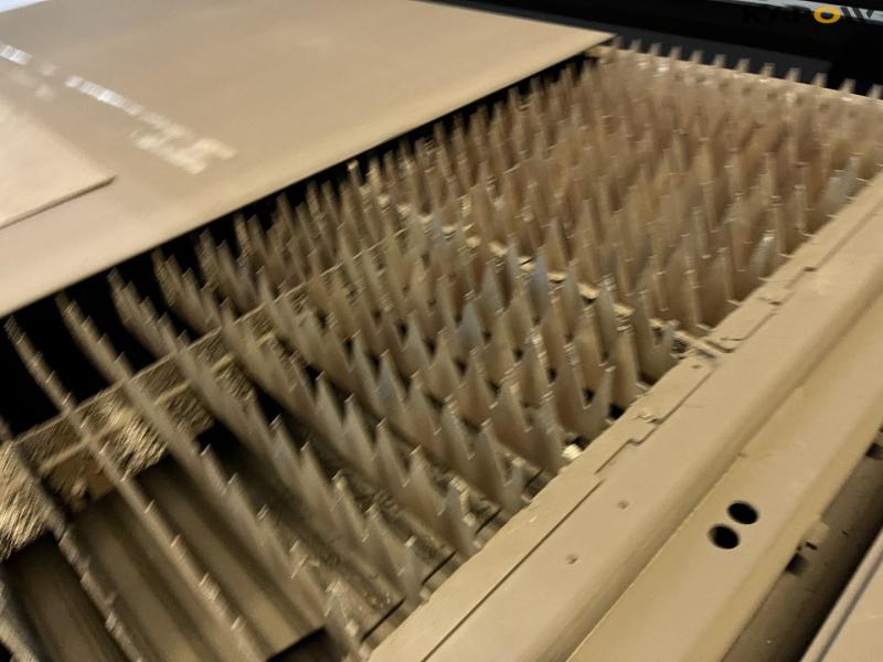 Bystronic Bystar 4020 Co2 laser cutter with changeover table 26