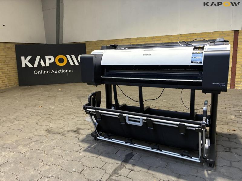 Canon ImagePrograf TM-300 plotter 1