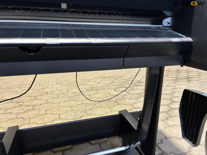 Canon ImagePrograf TM-300 plotter 11