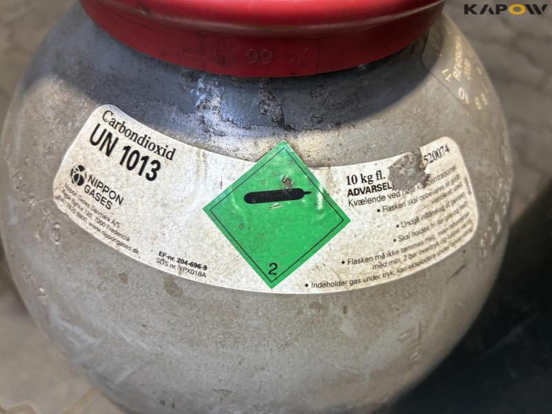 Carbon dioxide 10kg bottles 5