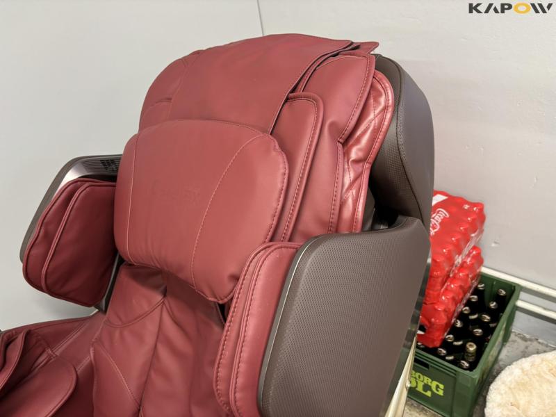 Carelax Everest massage chair 2