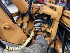 Case 695 backhoe loader 28