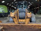 Case 695 backhoe loader 31