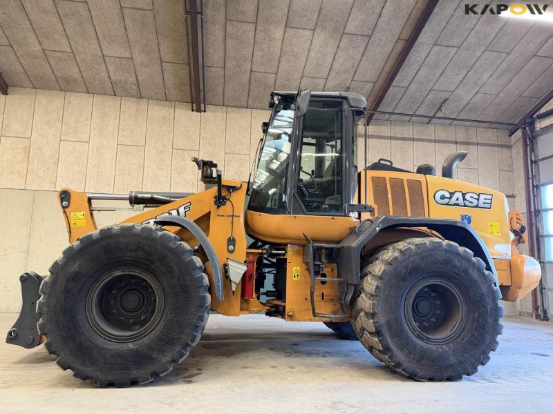 Case 721F loader 7