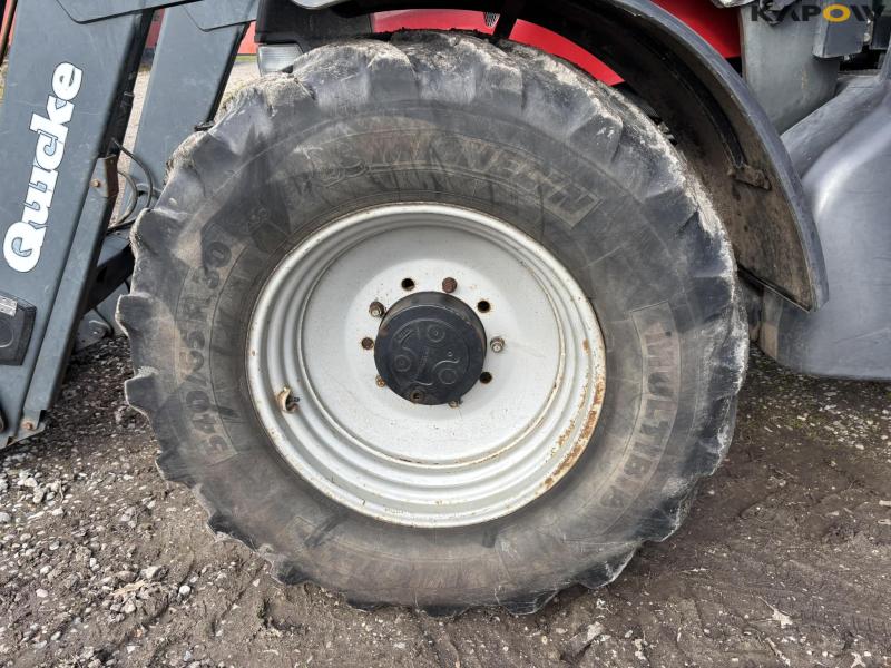 Case CVX 1155 4 WD tractor with front loader 60