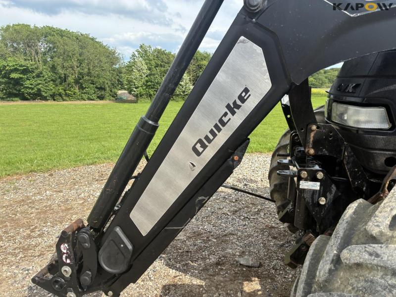 Case CVX 170 tractor with front loader 13