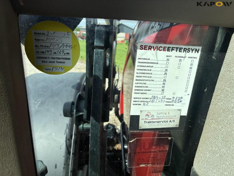 Case CVX 170 tractor with front loader 63