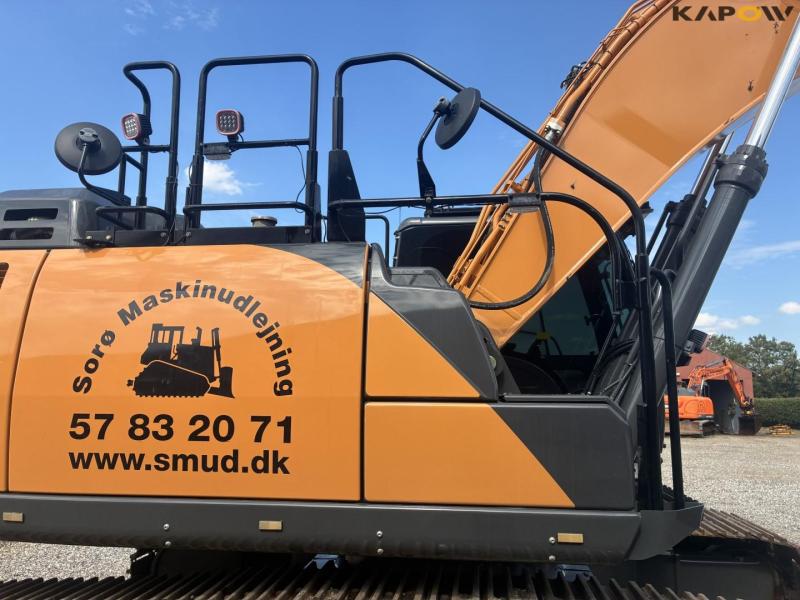 Case CX350D excavator 70