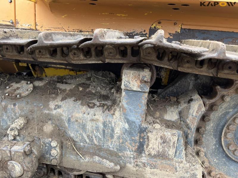 Case/New Holland D180 dozer with 3 tooth ripper 9