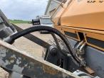 Case/New Holland D180 dozer with 3 tooth ripper 25
