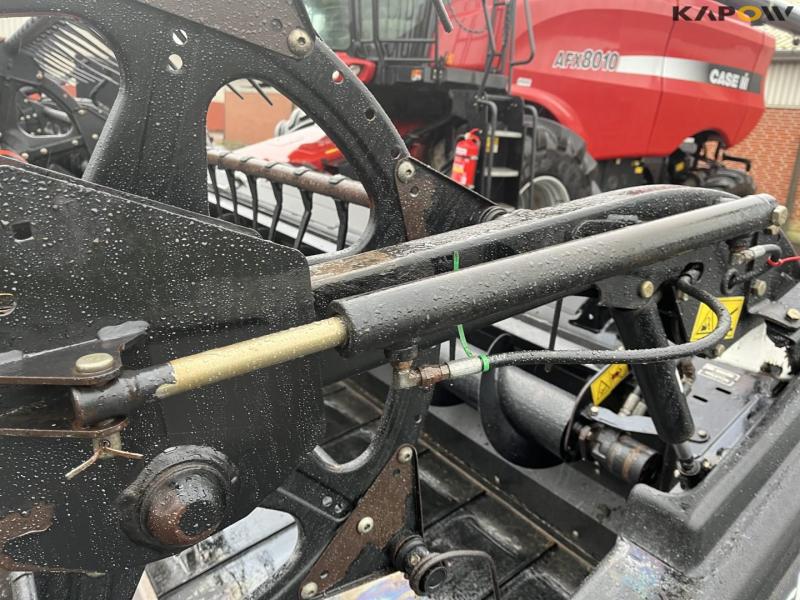 Case IH AFX8010 combine with 35-foot D60-S Macdon header 9
