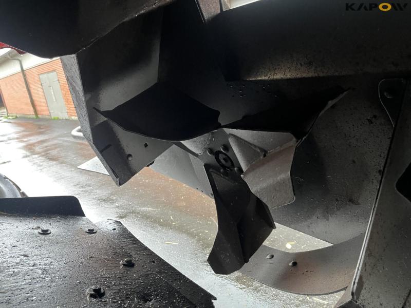 Case IH AFX8010 combine with 35-foot D60-S Macdon header 42