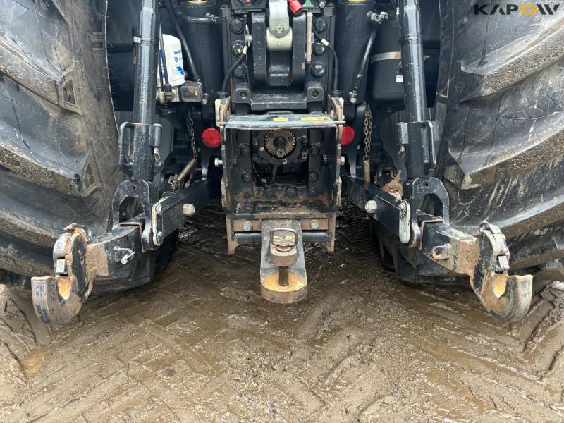 Case IH magnum 340 tractor 29