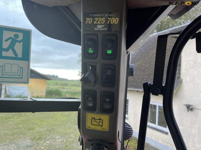 Case Ih Optum 300 CVX tractor 43