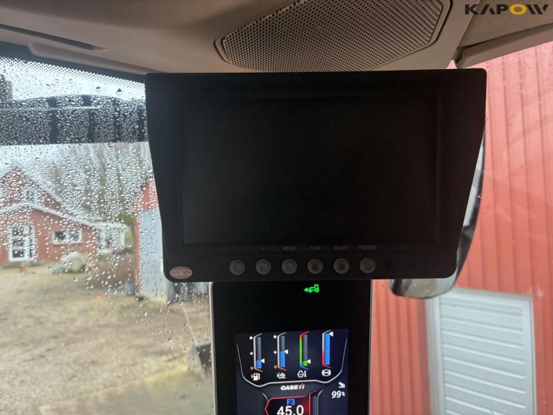 Case IH Optum 340 CVX tractor 43