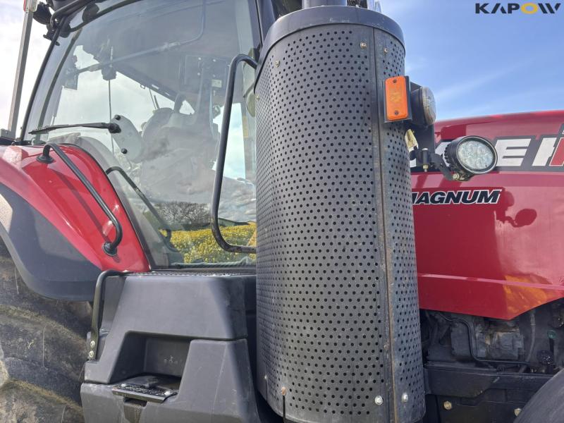 Case Magnum 340 CVX tractor 21