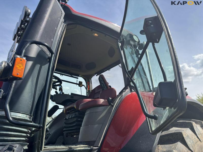 Case Magnum 340 CVX tractor 53