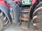 Case Puma 185 CVX tractor with front loader 51