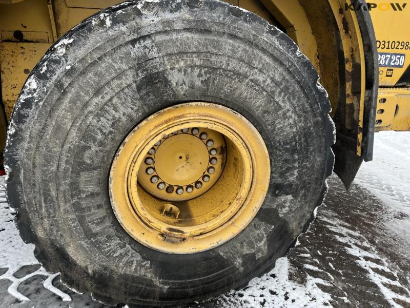 Cat 966K Wheel Loader 9