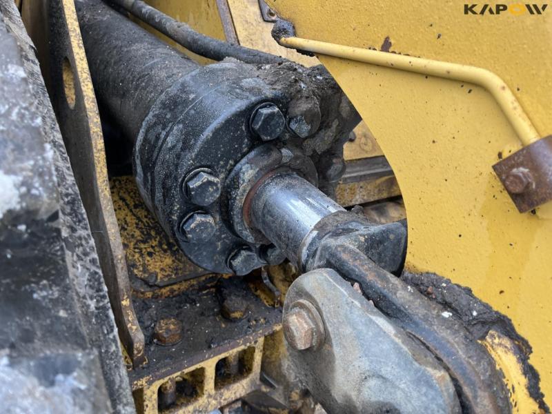 Cat 966K Wheel Loader 24