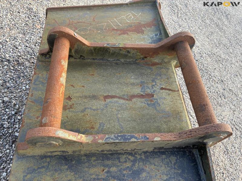 CAT grading bucket with S70 hitch 24