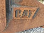 CAT grading bucket with S70 hitch 13