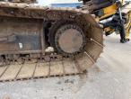 Caterpillar 330 FL excavator 66