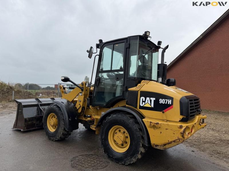 Caterpillar 907H Wheel Loader 7