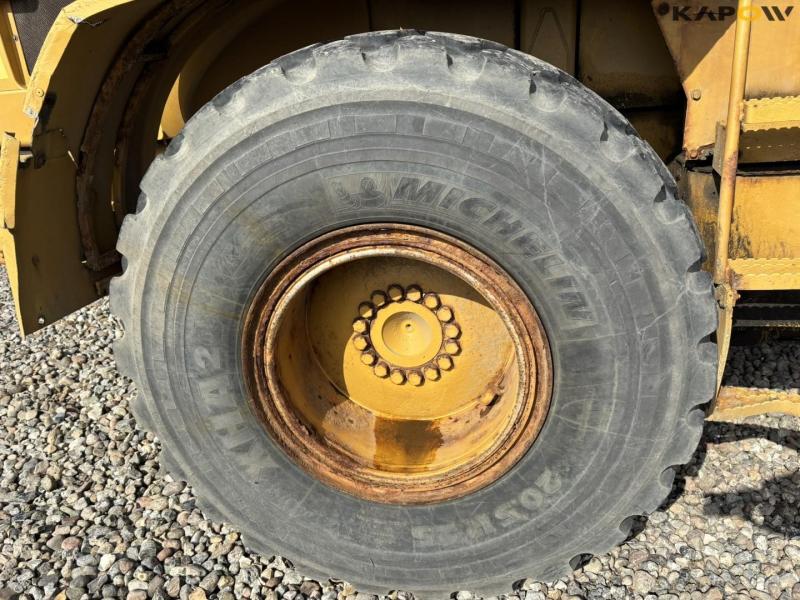 Caterpillar 924G Wheel Loader 38
