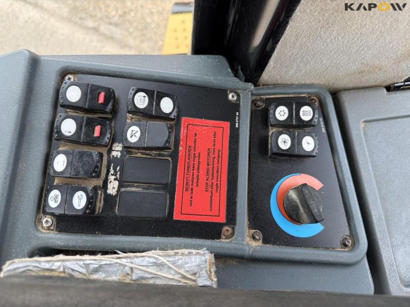 Caterpillar 938H Wheel Loader 40
