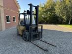 Caterpillar forklift 3