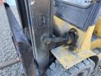 Caterpillar forklift 19