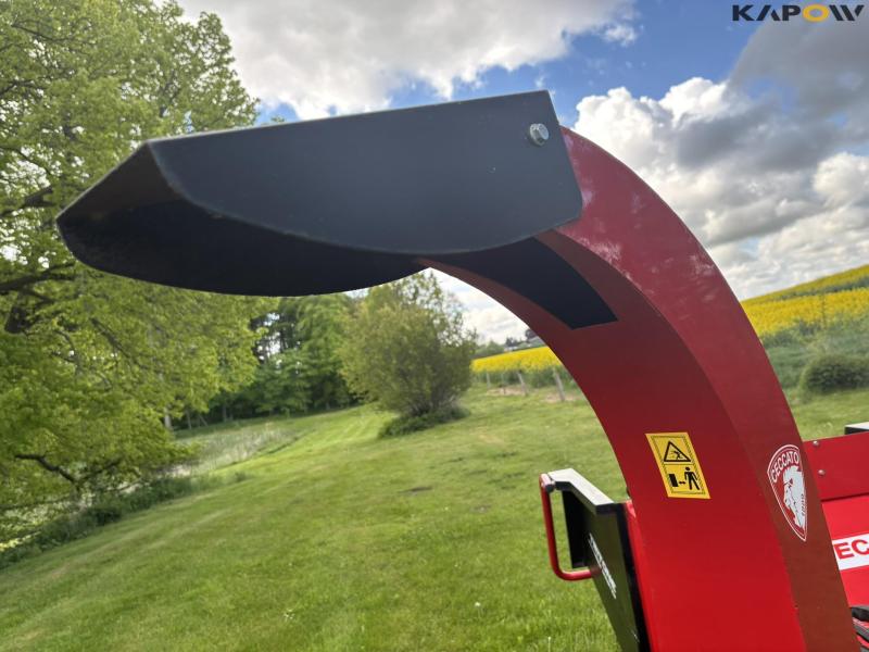 Ceccato Trimmonc Mega Monster chipper PTO towed 23