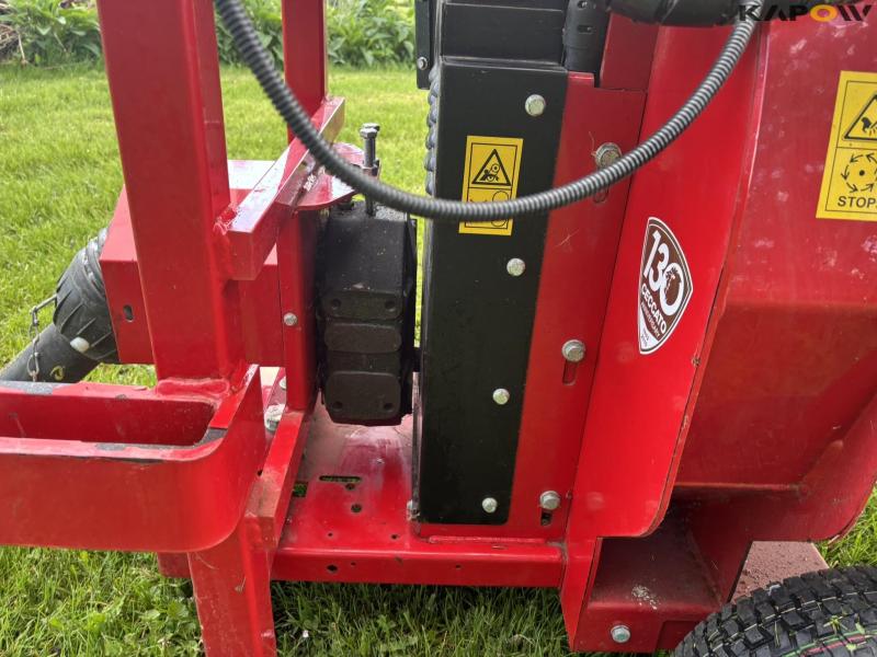 Ceccato Trimmonc Mega Monster chipper PTO towed 43