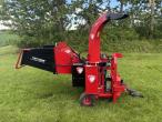 Ceccato Trimmonc Mega Monster chipper PTO towed 4