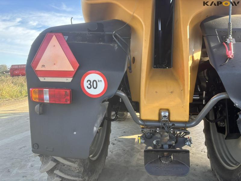 Challenger RoGator RG635C sprayer 32