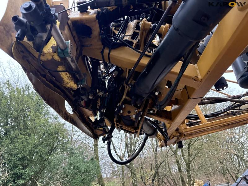 Challenger Rogator RG 655 self-propelled sprayer 22