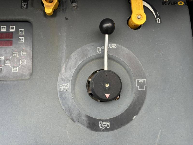 Challenger Rogator sprayer 47