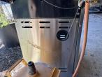 Char-Broil gas grill 21