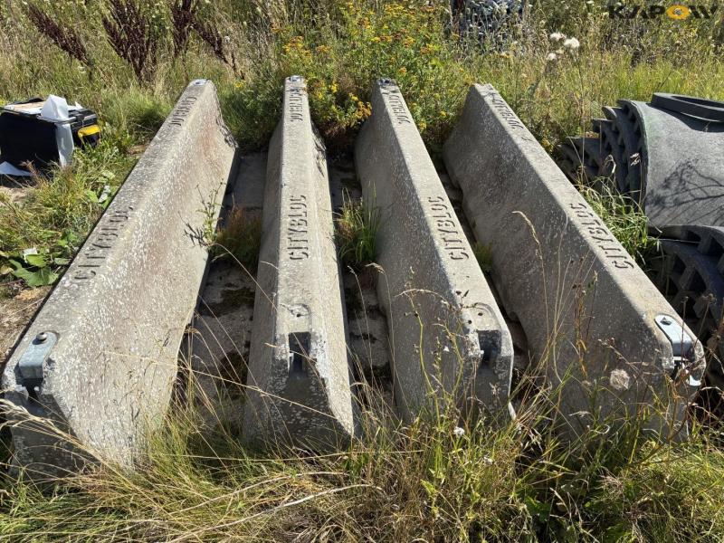 Citybloc concrete barrier - 4 pcs. 1