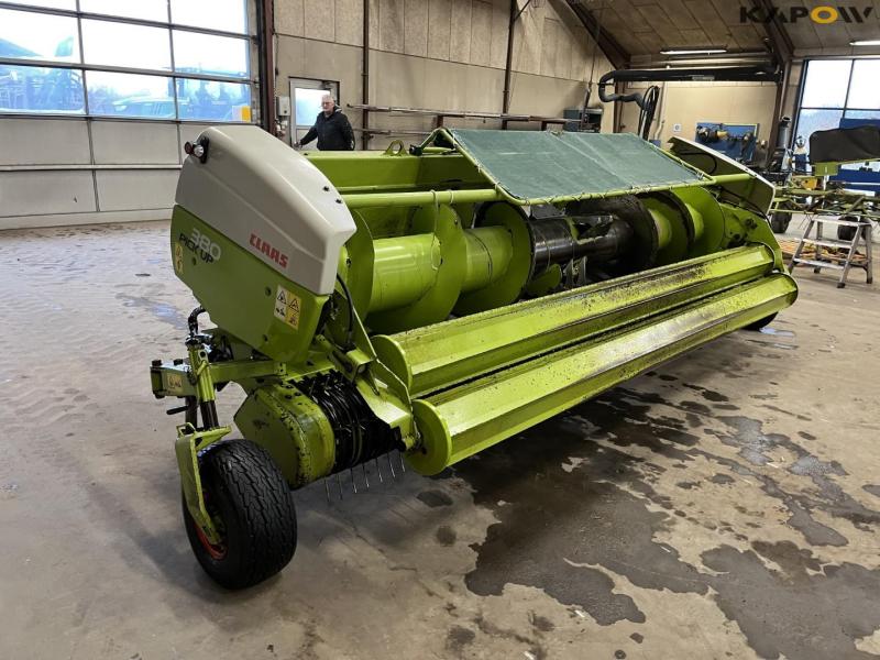 Claas 380 Pick Up 3