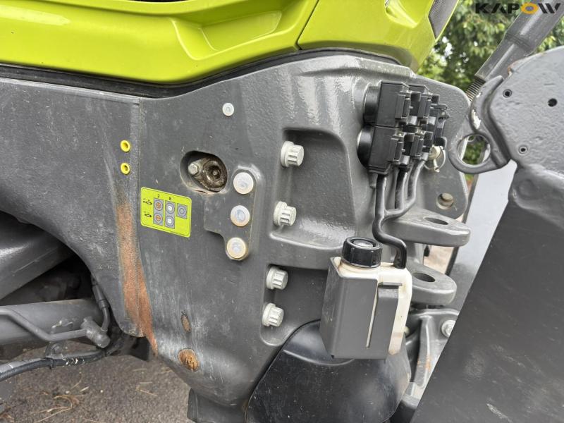 Claas Arion 870 Cmatic 4 WD tractor 18