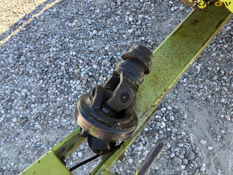 Claas Direct Disc 520 header with trailer 7