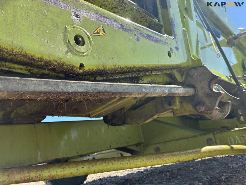 Claas Direct Disc 520 header with trailer 36