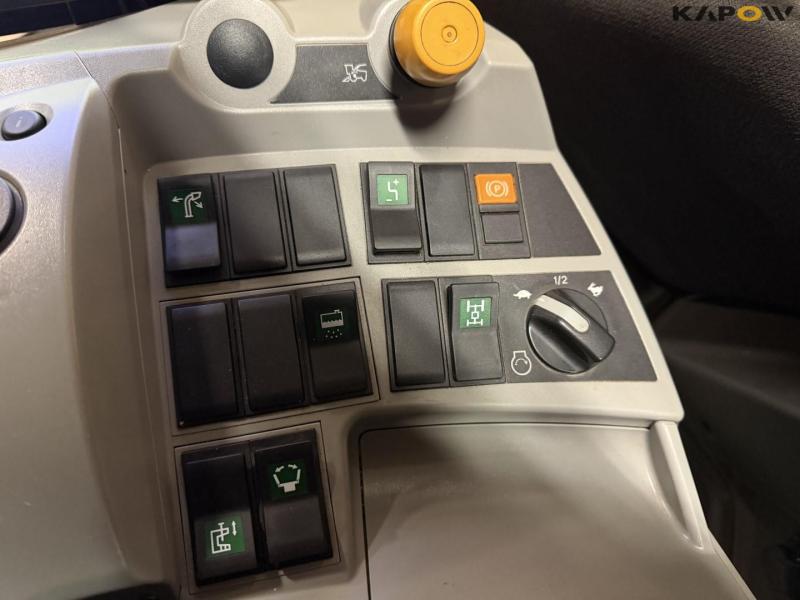 Claas Jaguar 950 forage harvester 29