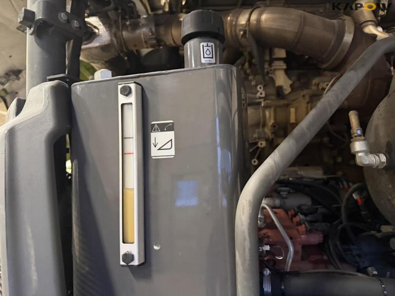 Claas Jaguar 950 forage harvester 43