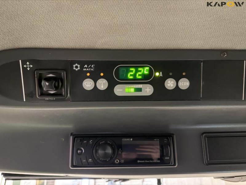 Claas Lexion 560 + 25 foot header 46