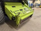 Claas Lexion 560 + 25 foot header 10
