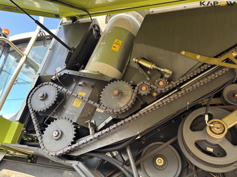 Claas Lexion 650 4WD 30 feet 59